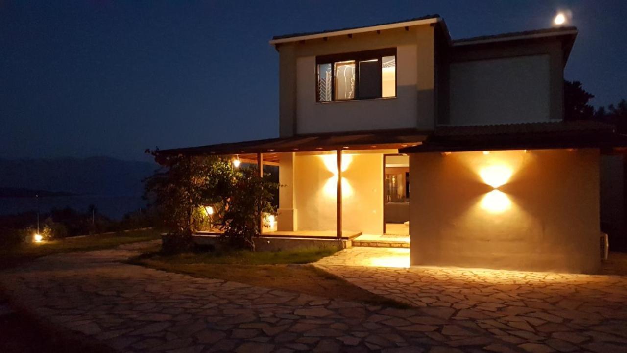 Villa Artemis نِكيانا الغرفة الصورة